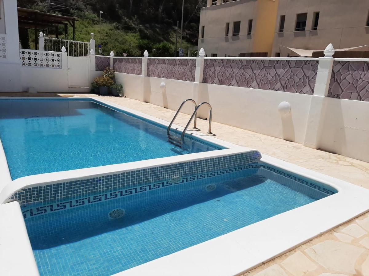 Apartamentos Torres Cardona Cala Llonga  Kültér fotó